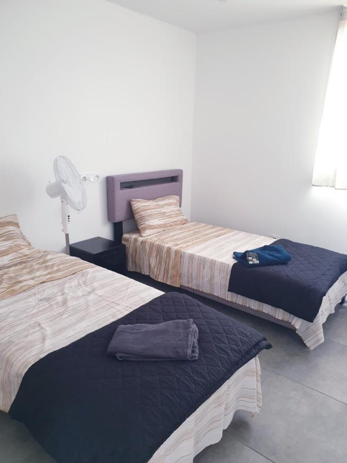 Big Flat Sea Vieuw 95 M2 5 Rooms Near Airport 5 Min Train 3 Min And Tram On Site, Beach 7 Min, 2 Showers And 2 Toilets , Neuf Grand Appartement 95 M2 5 Chambres Proche Aeroport 5 Min Train 3 Min Et Tramway Sur Place, Plage 7 Min 2 Douches Et 2 Wc Vue Nicea Zewnętrze zdjęcie