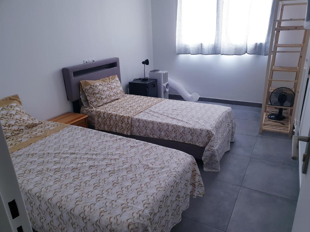 Big Flat Sea Vieuw 95 M2 5 Rooms Near Airport 5 Min Train 3 Min And Tram On Site, Beach 7 Min, 2 Showers And 2 Toilets , Neuf Grand Appartement 95 M2 5 Chambres Proche Aeroport 5 Min Train 3 Min Et Tramway Sur Place, Plage 7 Min 2 Douches Et 2 Wc Vue Nicea Zewnętrze zdjęcie