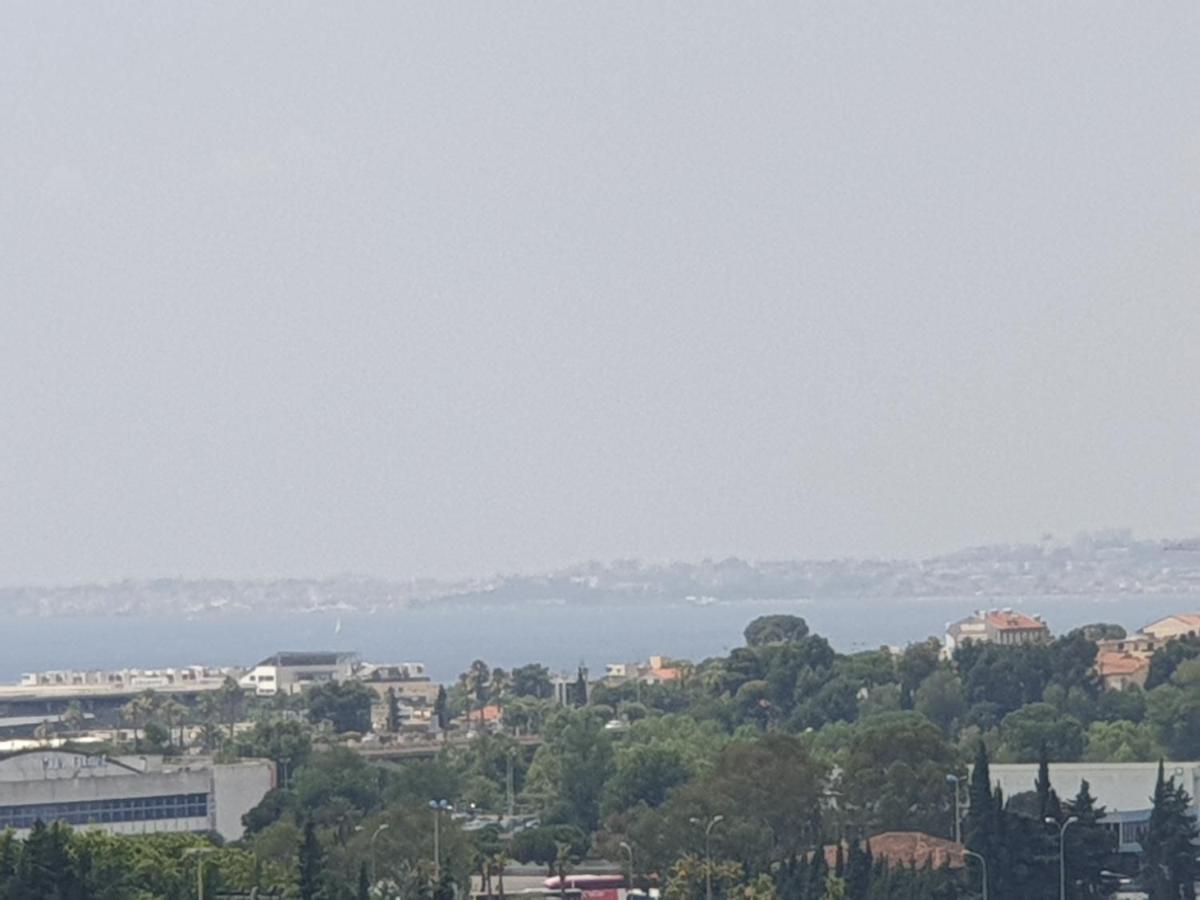 Big Flat Sea Vieuw 95 M2 5 Rooms Near Airport 5 Min Train 3 Min And Tram On Site, Beach 7 Min, 2 Showers And 2 Toilets , Neuf Grand Appartement 95 M2 5 Chambres Proche Aeroport 5 Min Train 3 Min Et Tramway Sur Place, Plage 7 Min 2 Douches Et 2 Wc Vue Nicea Zewnętrze zdjęcie